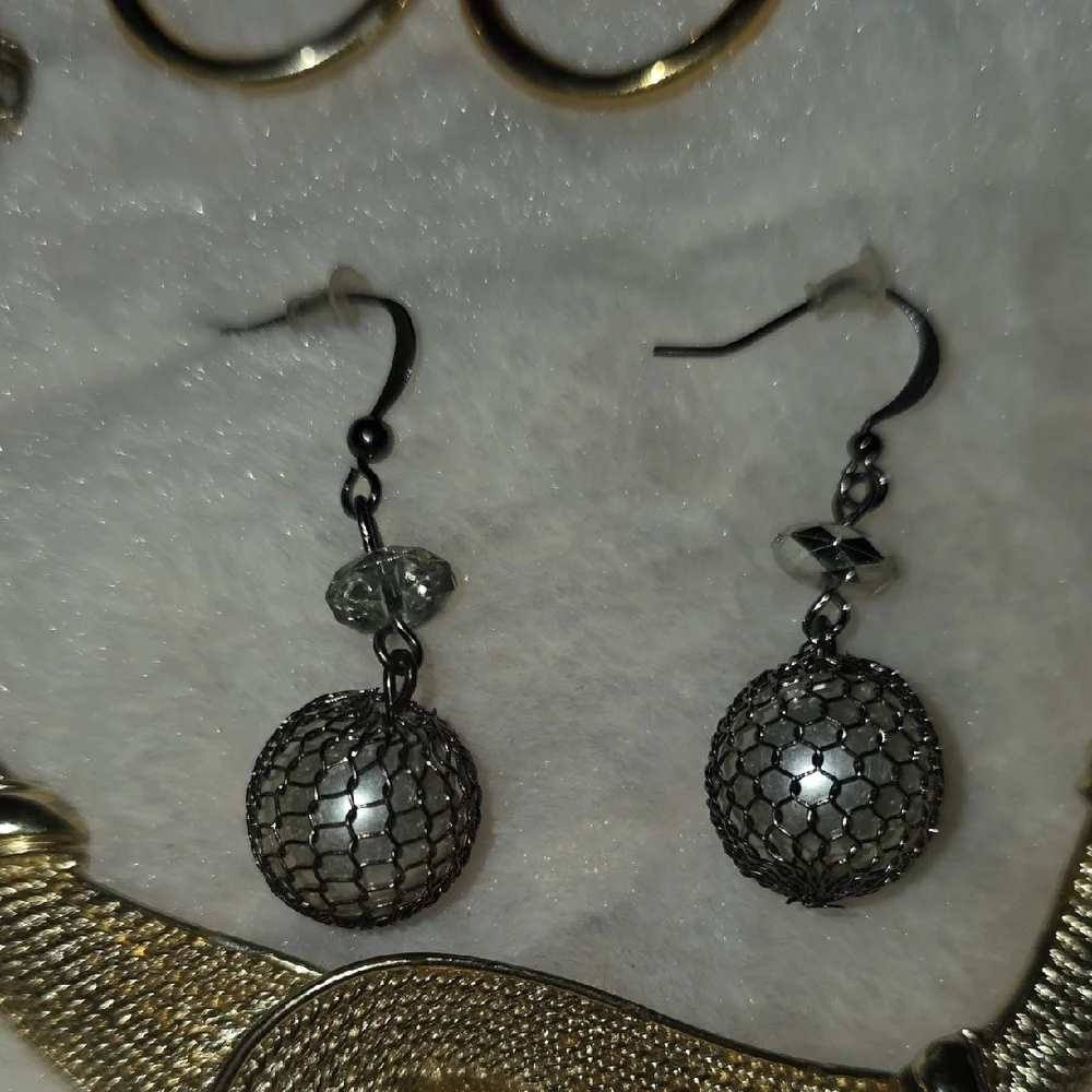 (J21) Custom Jewerly Pieces - Picture 4 of 13